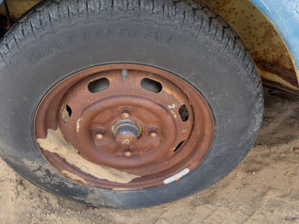 1968-1979 Vw Super Beetle 15" Steel Wheel Oem Factory 8 Slot Rim — photo 3