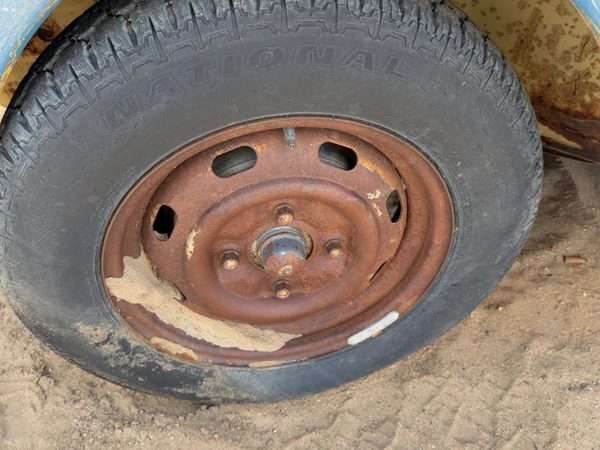 1968-1979 Vw Super Beetle 15" Steel Wheel Oem Factory 8 Slot Rim — photo 4