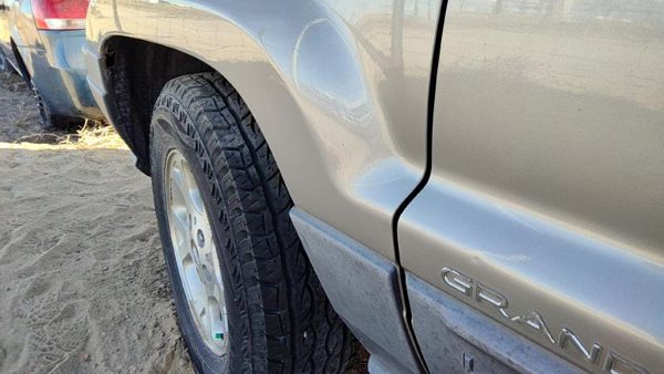 1999-2004 Jeep Grand Cherokee Driver Left Front Fender Oem Ps5 Silver 55135901Ac — photo 6