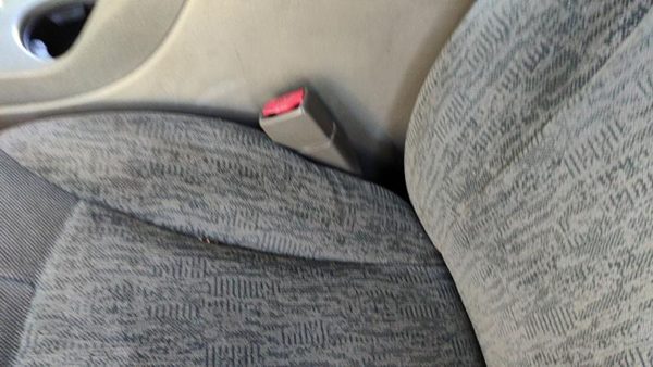 02-04 Chevy Trail Blazer Driver Left Front Seat Belt Buckle Receiver Gray 95D — photo 1