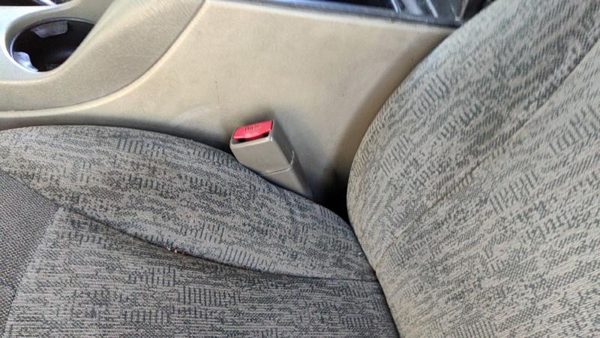 02-04 Chevy Trail Blazer Driver Left Front Seat Belt Buckle Receiver Gray 95D — photo 3