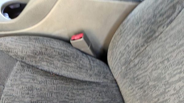 02-04 Chevy Trail Blazer Driver Left Front Seat Belt Buckle Receiver Gray 95D — photo 2
