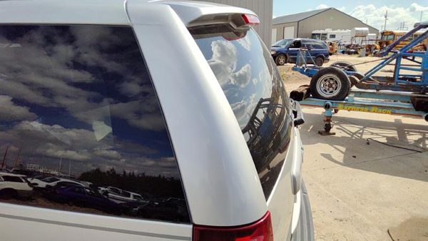 07-14 Chevy Tahoe Lh Driver Left Rear Moulding On Quarter Panel Oem Silver U726s — photo 1