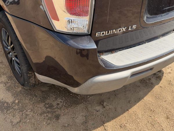2005-2006 Chevy Equinox Rear Bumper Cover Assembly Oem Back Black Amethyst 71U — photo 5