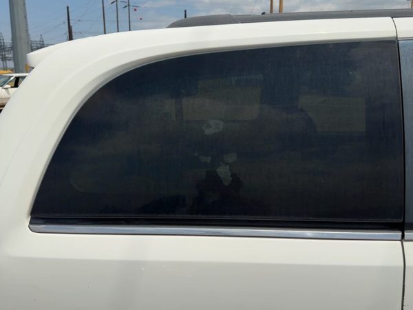 08-16 Town & Country Passenger Right Rear Quarter Glass Back Side Window Oem — photo 3