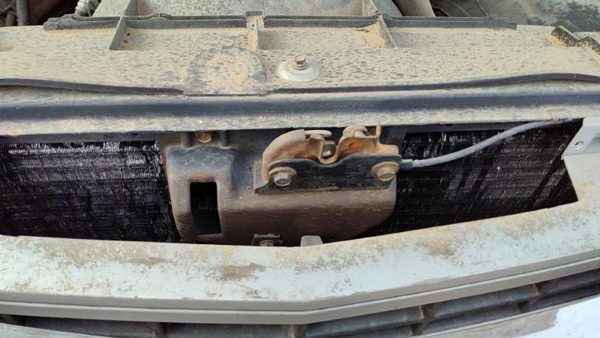1988-1999 Chevy Silverado 1500 Hood Latch Assembly With Bracket Oem 15029224 — photo 3