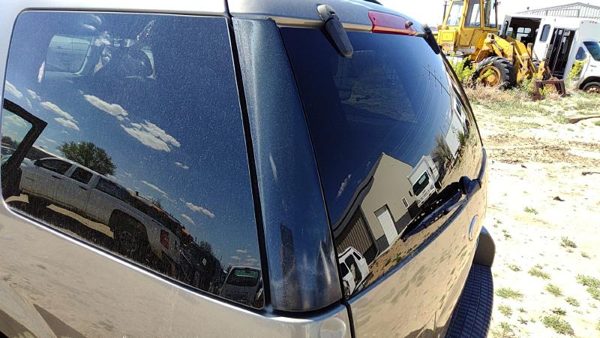 2005 Ford Explorer Driver Left Rear Moulding On Quarter Panel Oem Upper Corner — photo 1