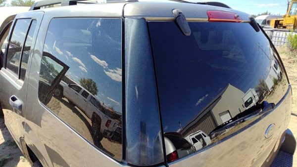 2005 Ford Explorer Driver Left Rear Moulding On Quarter Panel Oem Upper Corner — photo 4