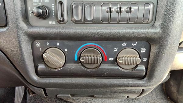 1998-2003 S10 Pickup Temperature Control Module In Dash Heater Ac Head Unit Oem — photo 3