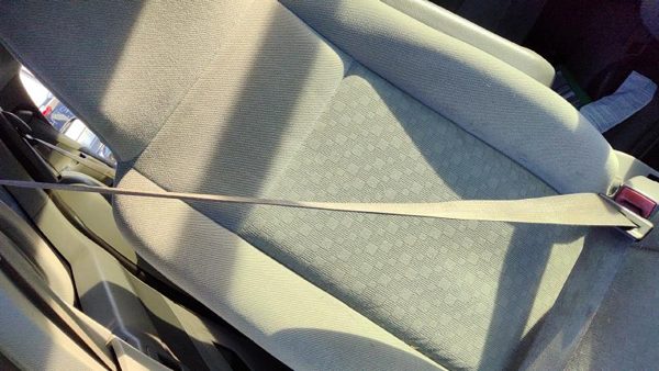 2006-2007 Ford Freestar Passenger Right Front Seat Belt Retractor Shoulder Gray — photo 3