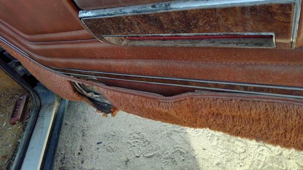 84-91 Jeep Grand Wagoneer Passenger Right Front Door Trim Panel With Switches — photo 9
