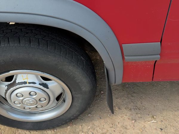 1991-1993 Dodge Dakota Driver Left Front Wheel Flare Moulding Oem Fender — photo 4