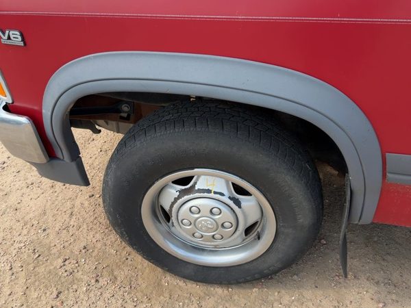 1991-1993 Dodge Dakota Driver Left Front Wheel Flare Moulding Oem Fender — photo 1