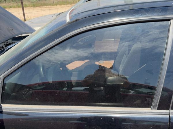 1995-1999 Nissan Maxima Driver Left Front Side Window Door Glass Oem 8030142U00 — photo 4