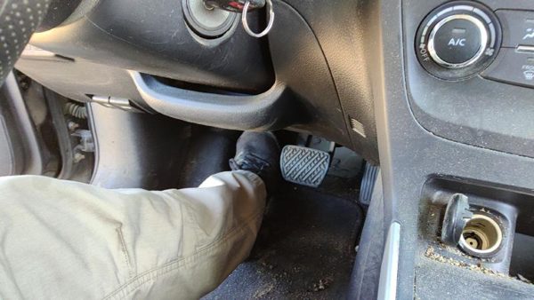 13-19 Sentra Lower Dash Under Column Knee Bolster Trim Panel Oem Charcoal G — photo 3