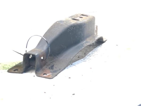 2011 Ford Van E350 Transmission Crossmember Engine Mount Bracket Automatic At — photo 6