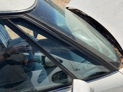 92-99 Eighty Eight Passenger Right Front Vent Window Small Door Glass With Frame