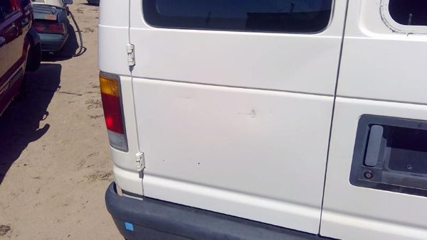 1993 Ford Van Back Door LH White — photo 2
