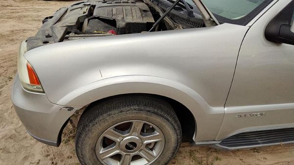 2003-2005 Lincoln Aviator Driver Left Front Fender Oem Silver Jp 3C5z16006aa — photo 4