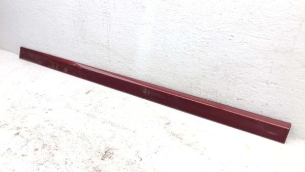01-07 Volvo V70 Xc Driver Left Front Moulding From Door Oem Trim Strip Red 445 — photo 4
