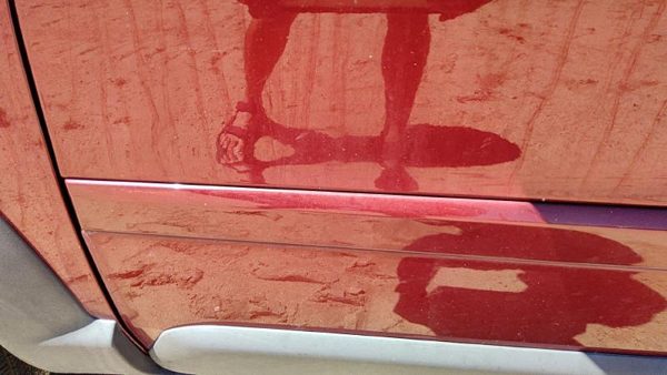 01-07 Volvo V70 Xc Driver Left Front Moulding From Door Oem Trim Strip Red 445 — photo 3