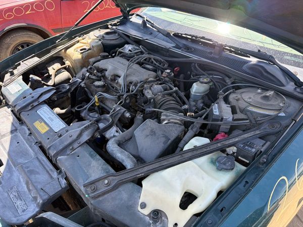 1999 Chevrolet Lumina Crossmember/cradle/undercarria — photo 4