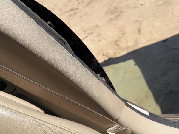 2010 Chevy Impala Driver Left B-Pillar Trim Panel Oem Neutral — photo 5