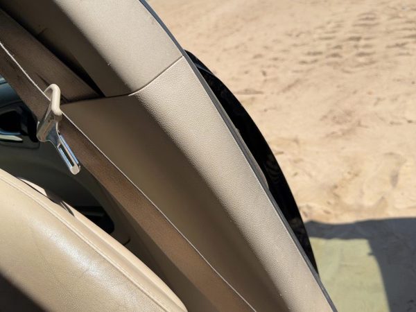 2010 Chevy Impala Driver Left B-Pillar Trim Panel Oem Neutral — photo 6