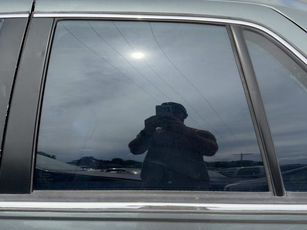 98-04 Seville Driver Left Rear Side Window Door Glass Oem Back Sedan 4 Door — photo 2