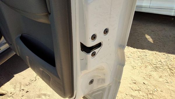 2005-2007 Jeep Liberty Passenger Right Front Door Latch With Rods/Cables Oem — photo 5