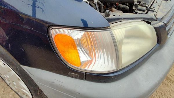 98-03 Sienna Passenger Right Front Turn Signal Light Lamp Oem Fender Mounted — photo 2