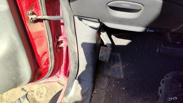 00-03 Ford F150 Driver Left Lower Kick Trim Panel Oem Gray — photo 1