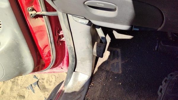 00-03 Ford F150 Driver Left Lower Kick Trim Panel Oem Gray — photo 3