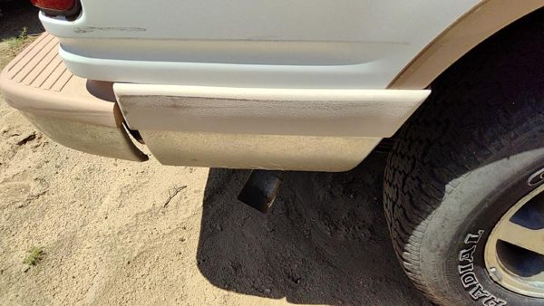 1991-1994 Ford Explorer Passenger Right Rear Moulding On Quarter Panel Oem White — photo 3
