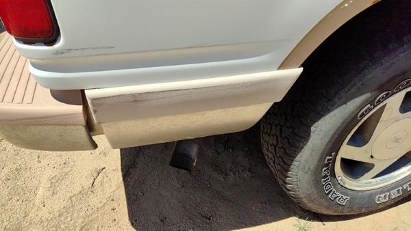 1991-1994 Ford Explorer Passenger Right Rear Moulding On Quarter Panel Oem White — photo 5
