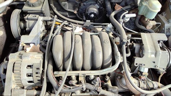 1993-1994 Buick Park Ave Upper Intake Manifold Oem 3.8L 17113044 — photo 2