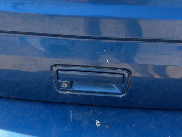 2002-2007 Saturn Vue Redline Rear Hatch Handle Release Liftgate OEM — photo 4