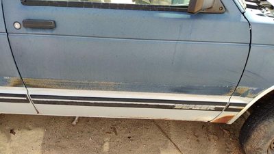 1994 Chevrolet S10 Blazer Front Door RH Blue