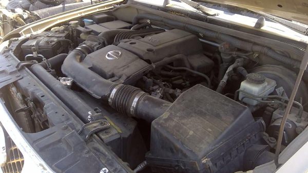 2005 Nissan Pathfinder — vehicle photo 3