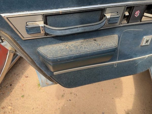 1986-1991 Olds 88 Driver Left Rear Door Trim Panel With Switches Back Blue — photo 6