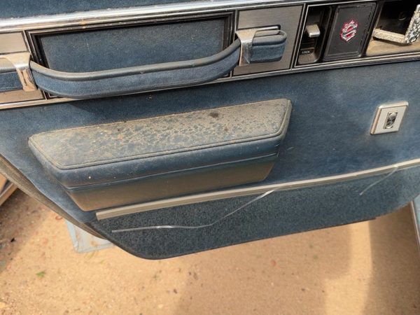 1986-1991 Olds 88 Driver Left Rear Door Trim Panel With Switches Back Blue — photo 7