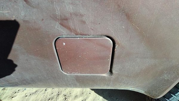 73-91 Gmc Sierra C3500 Fuel Tank Door With Hinge Gas Lid Oem Filler Brown — photo 2
