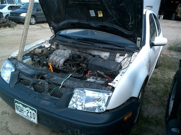 2000 Volkswagen Jetta — vehicle photo 6