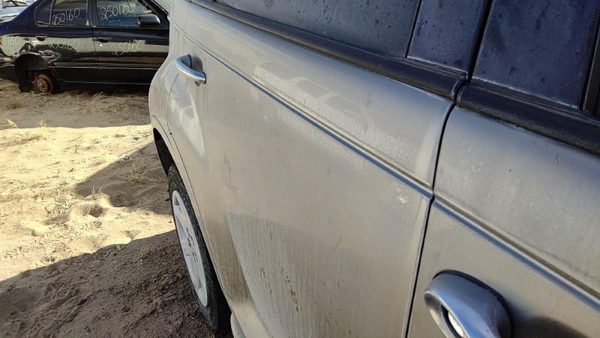2002 Chrysler PT Cruiser Rear Door RH Pkj Light Almond — photo 3
