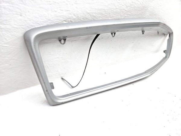 1972-1980 Mercedes 450Sl 107 Front Grille Frame Surround Oem — photo 2