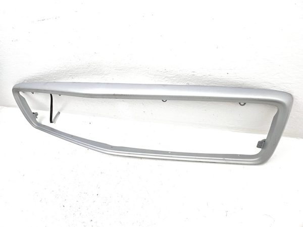 1972-1980 Mercedes 450Sl 107 Front Grille Frame Surround Oem — photo 4