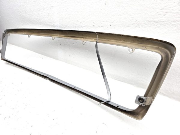 1972-1980 Mercedes 450Sl 107 Front Grille Frame Surround Oem — photo 6
