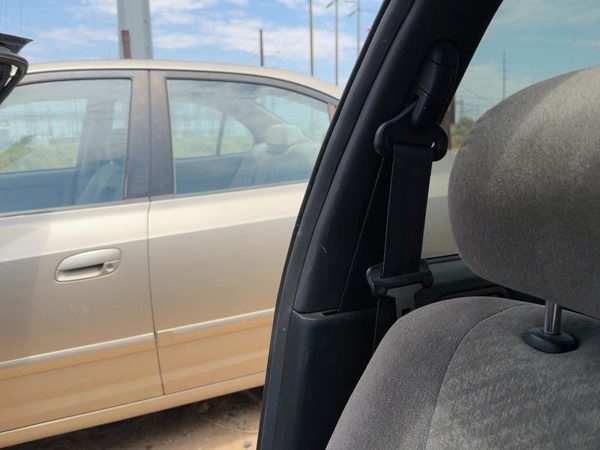 1998 Nissan Maxima Passenger Right B-Pillar Trim Panel Oem — photo 2