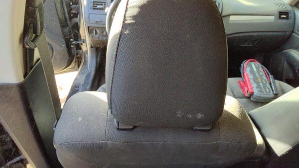 2010 Ford Fusion Pair Of Front Headrests OEM Left Right Set Seat LH — photo 4