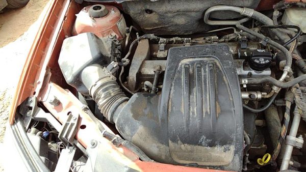 05-08 Cobalt Complete Air Intake Cleaner Filter Box Housing With Tube Oem 2.2L — photo 2
